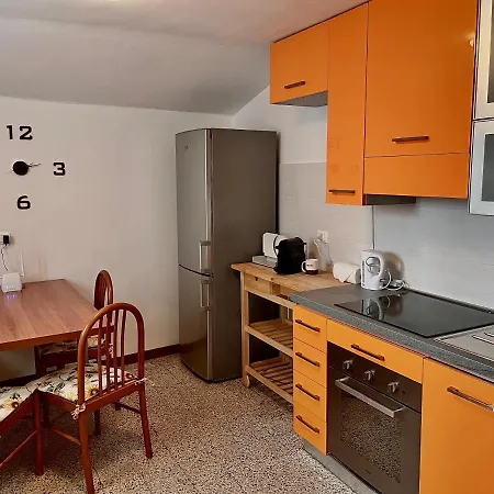 Piazza Vittoria Historic Netflix Penthouse Brescia